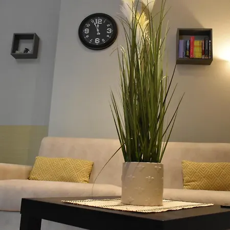 Apartament Alexander's Close To Metro A